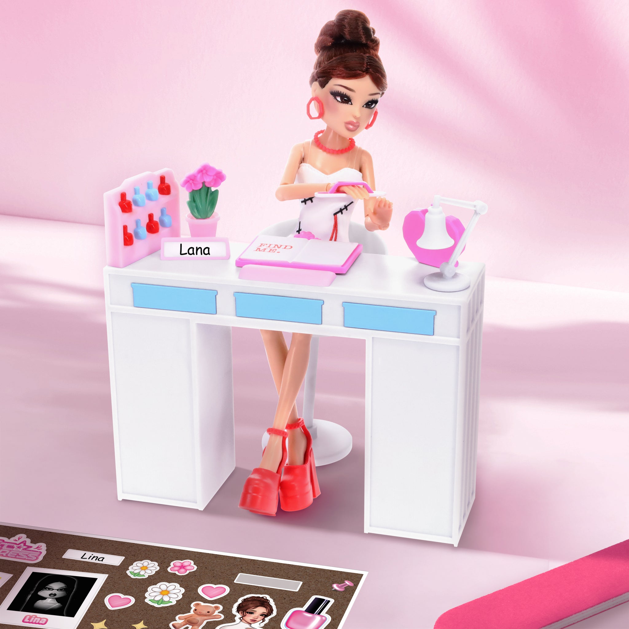 dress to impress lana fashion doll - Deluxe Set - Series 1 Wave 1 [color:purple]color_family:purple--7671828218113 Vintage Black Velvet Drop the Lana Deluxe doll Color:Guava