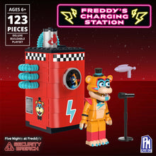 Load image into Gallery viewer, FIVE NIGHTS AT FREDDY&#39;S - Phat$tacks Freddy&#39;s Charging Station Playset (123 pieces, Series 1)
